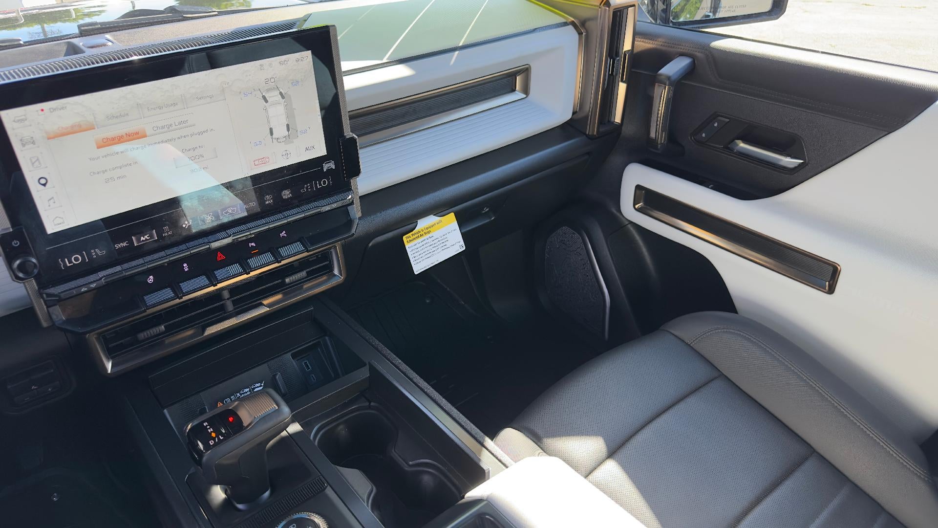2024 GMC HUMMER EV SUV 2X