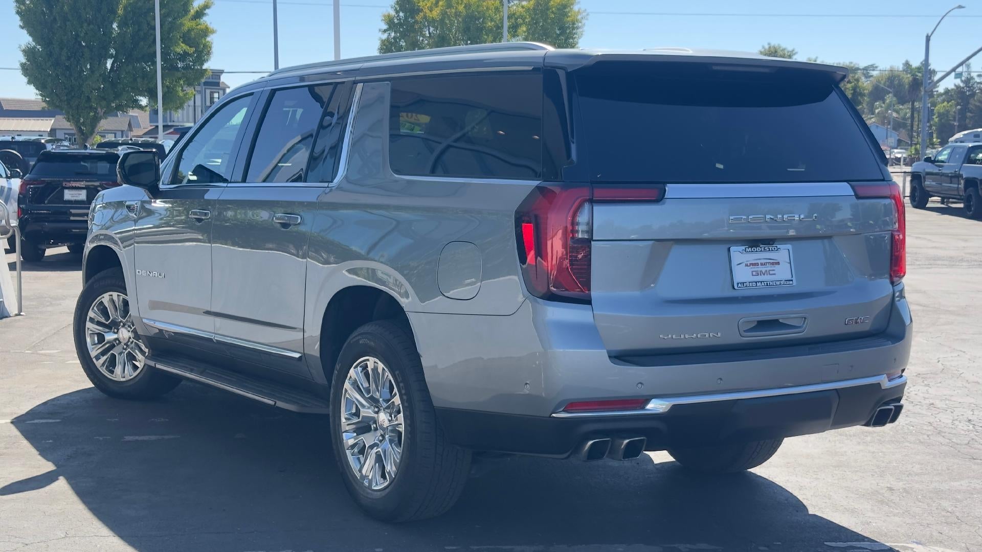 2025 GMC Yukon XL Denali
