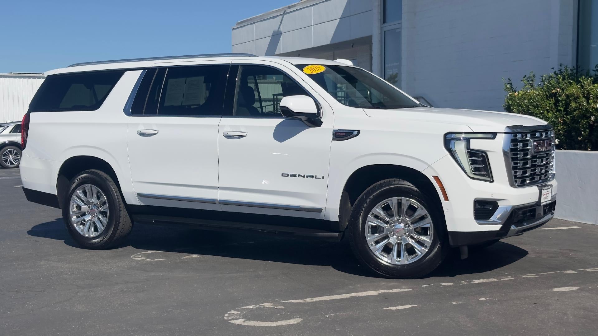 2025 GMC Yukon XL Denali