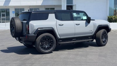 2026 GMC HUMMER EV SUV 2X