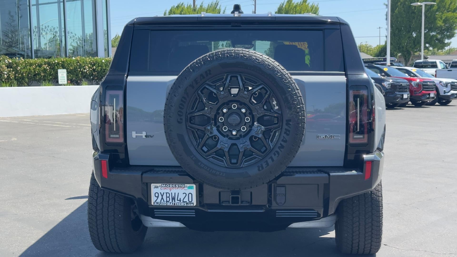 2026 GMC HUMMER EV SUV 2X