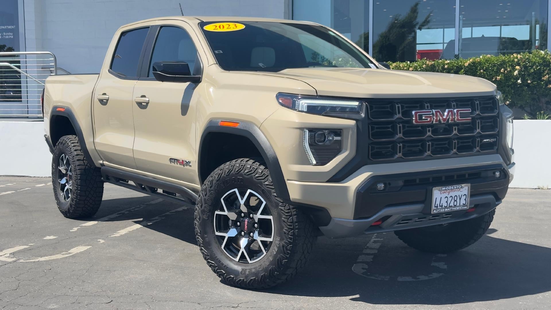2023 GMC Canyon AT4X