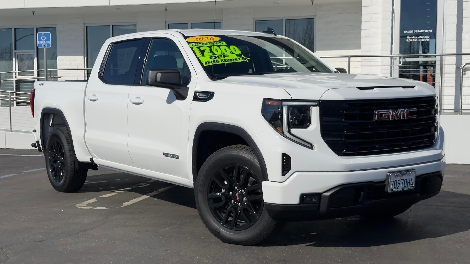 2026 GMC Sierra 1500 Elevation