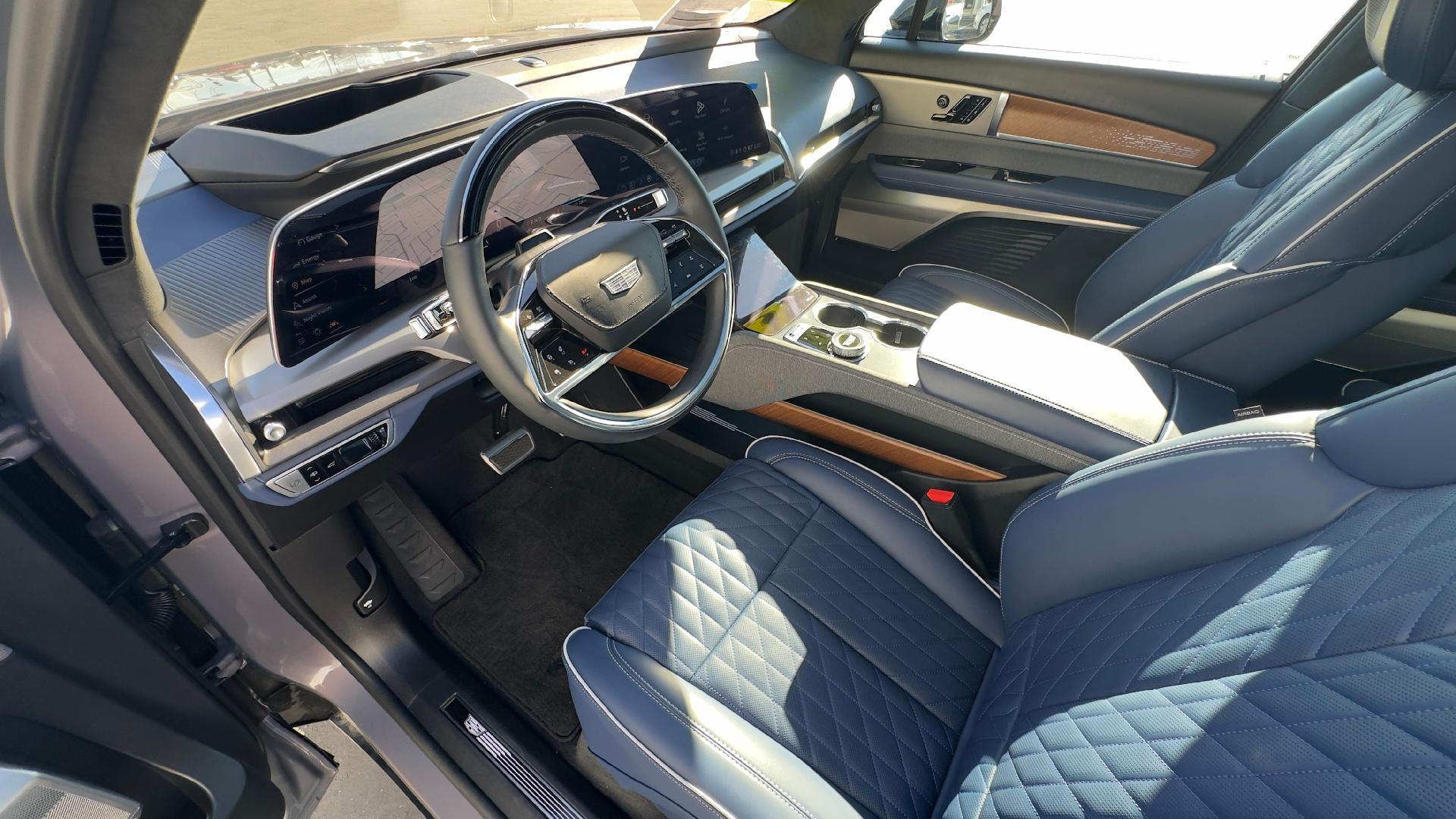 2026 Cadillac VISTIQ Premium Luxury