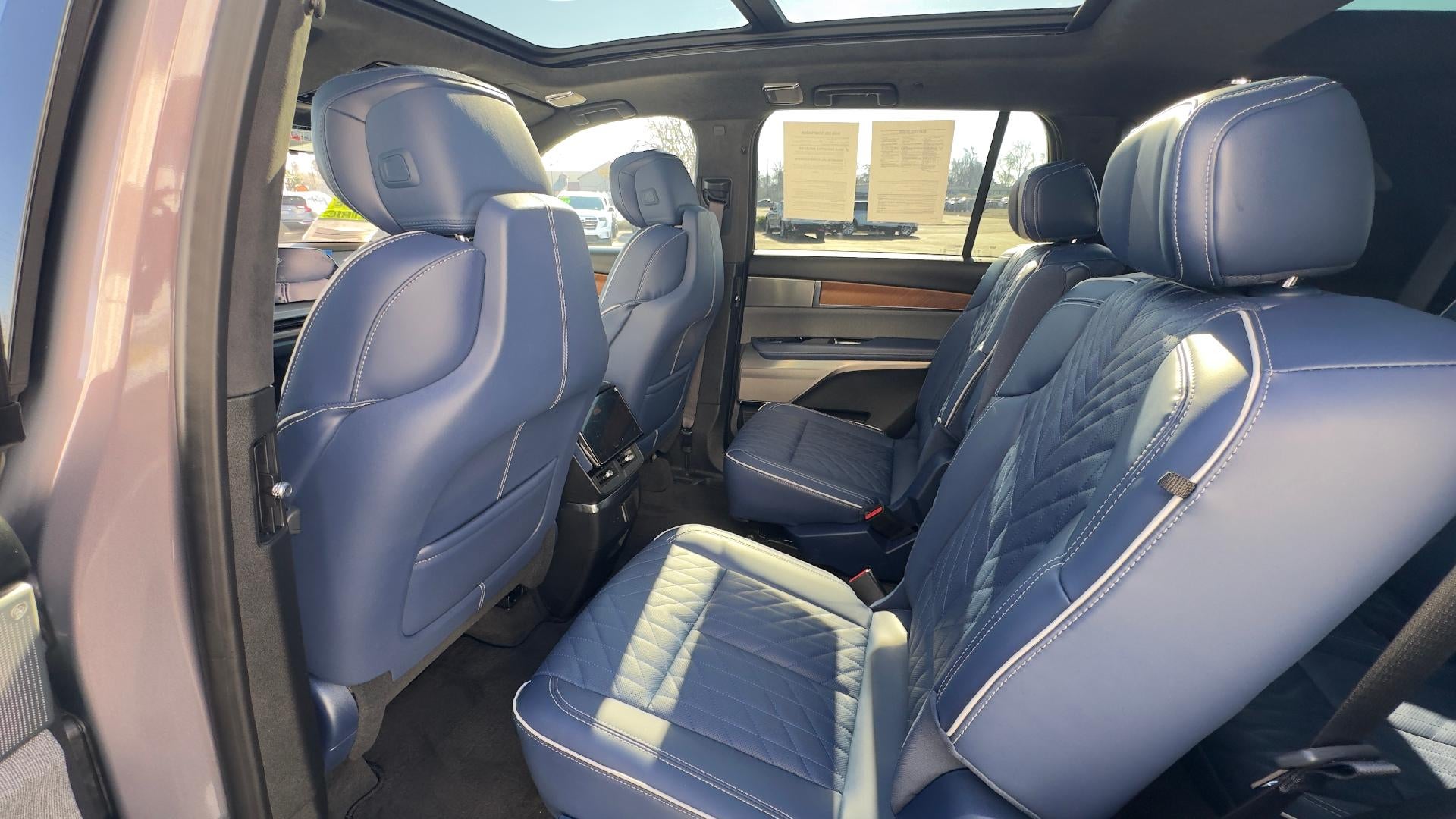 2026 Cadillac VISTIQ Premium Luxury