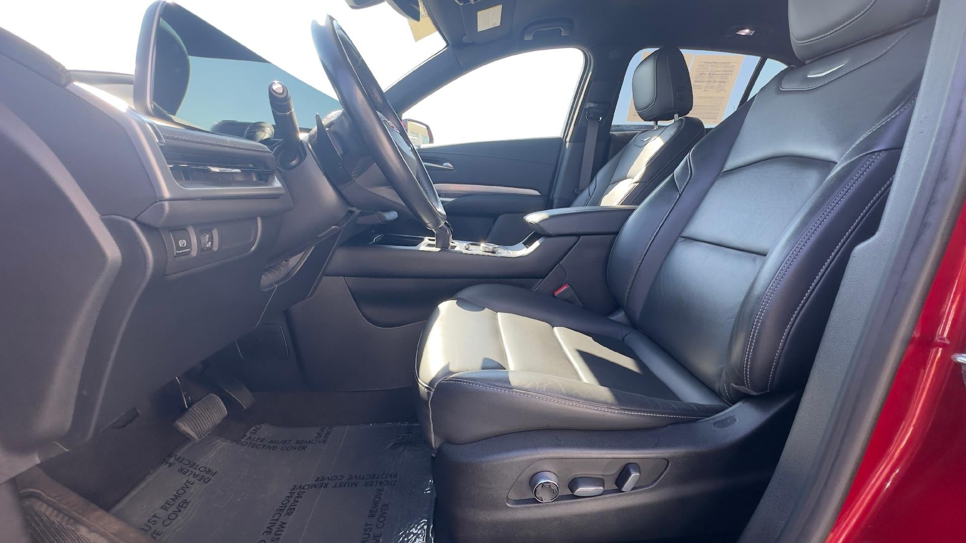 2024 Cadillac XT4 Premium Luxury