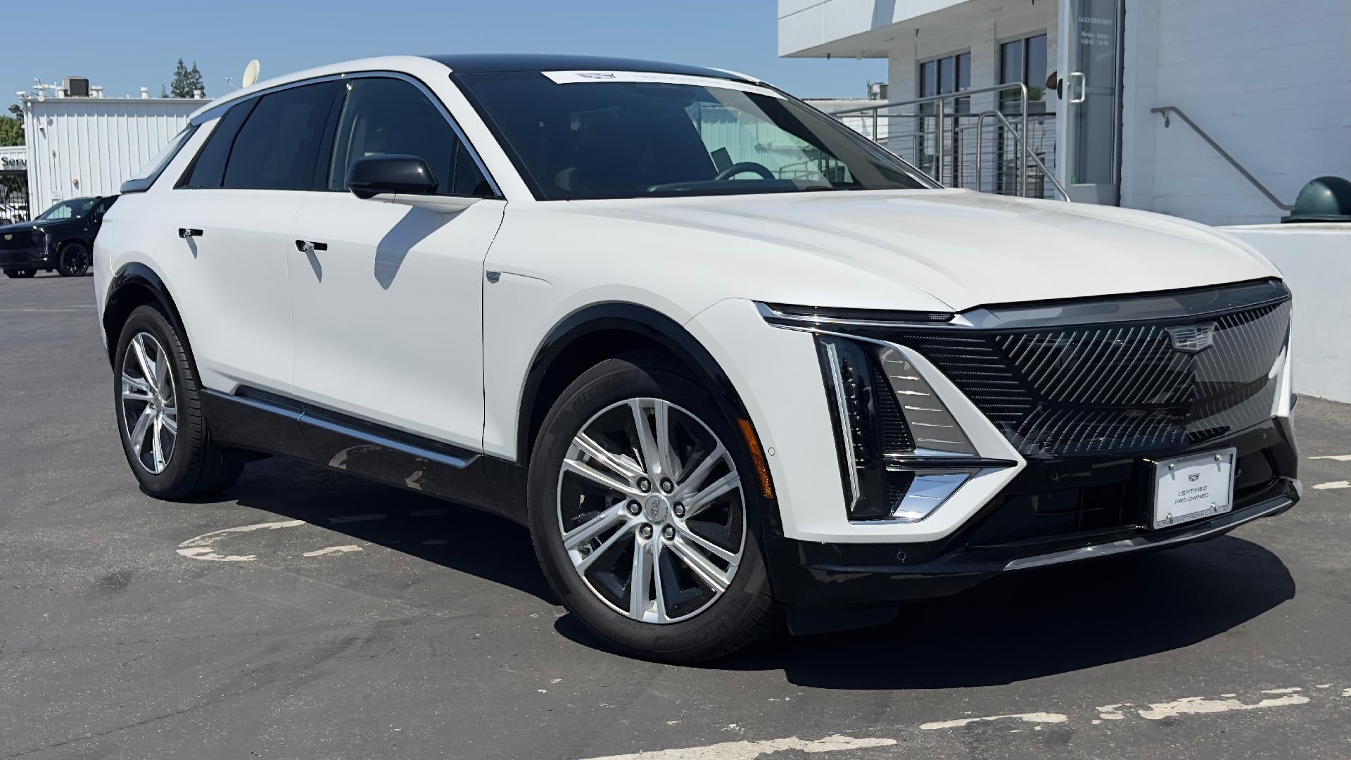 2024 Cadillac LYRIQ Tech