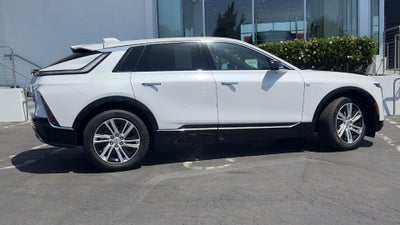 2024 Cadillac LYRIQ Tech