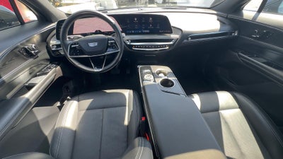 2024 Cadillac LYRIQ Luxury 1