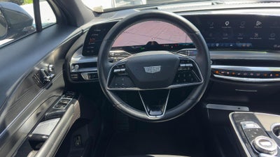 2024 Cadillac LYRIQ Luxury 1