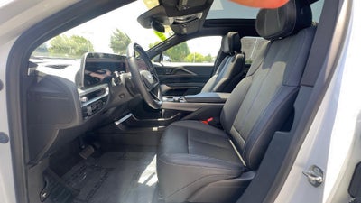 2024 Cadillac LYRIQ Sport 2
