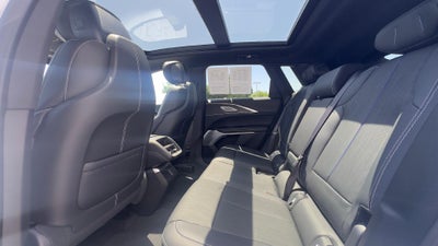 2024 Cadillac LYRIQ Sport 2