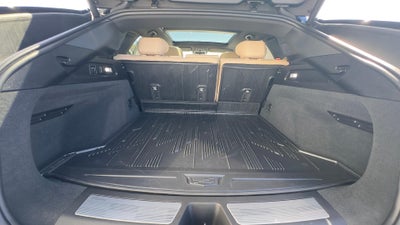 2024 Cadillac LYRIQ Sport 3