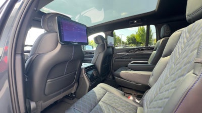 2026 Cadillac ESCALADE IQL Sport