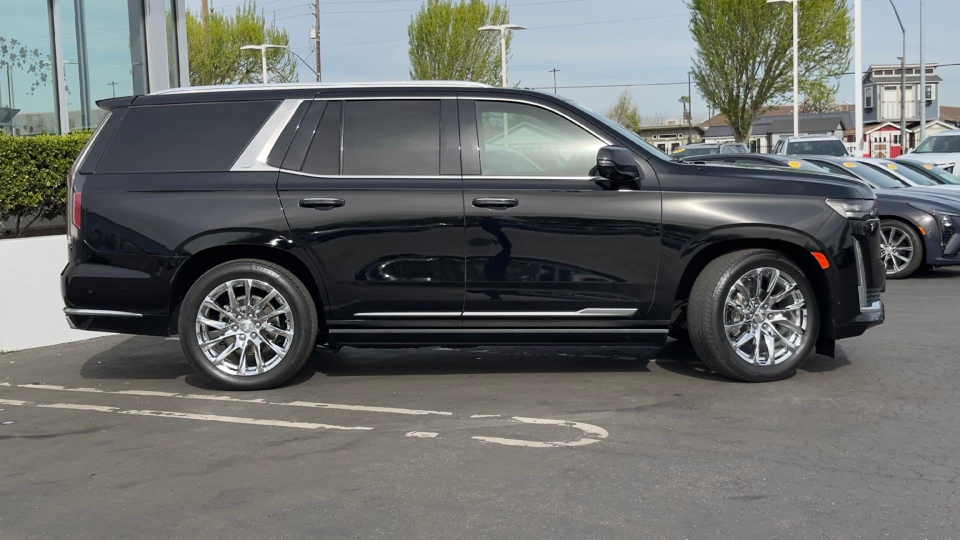 2023 Cadillac Escalade Premium Luxury