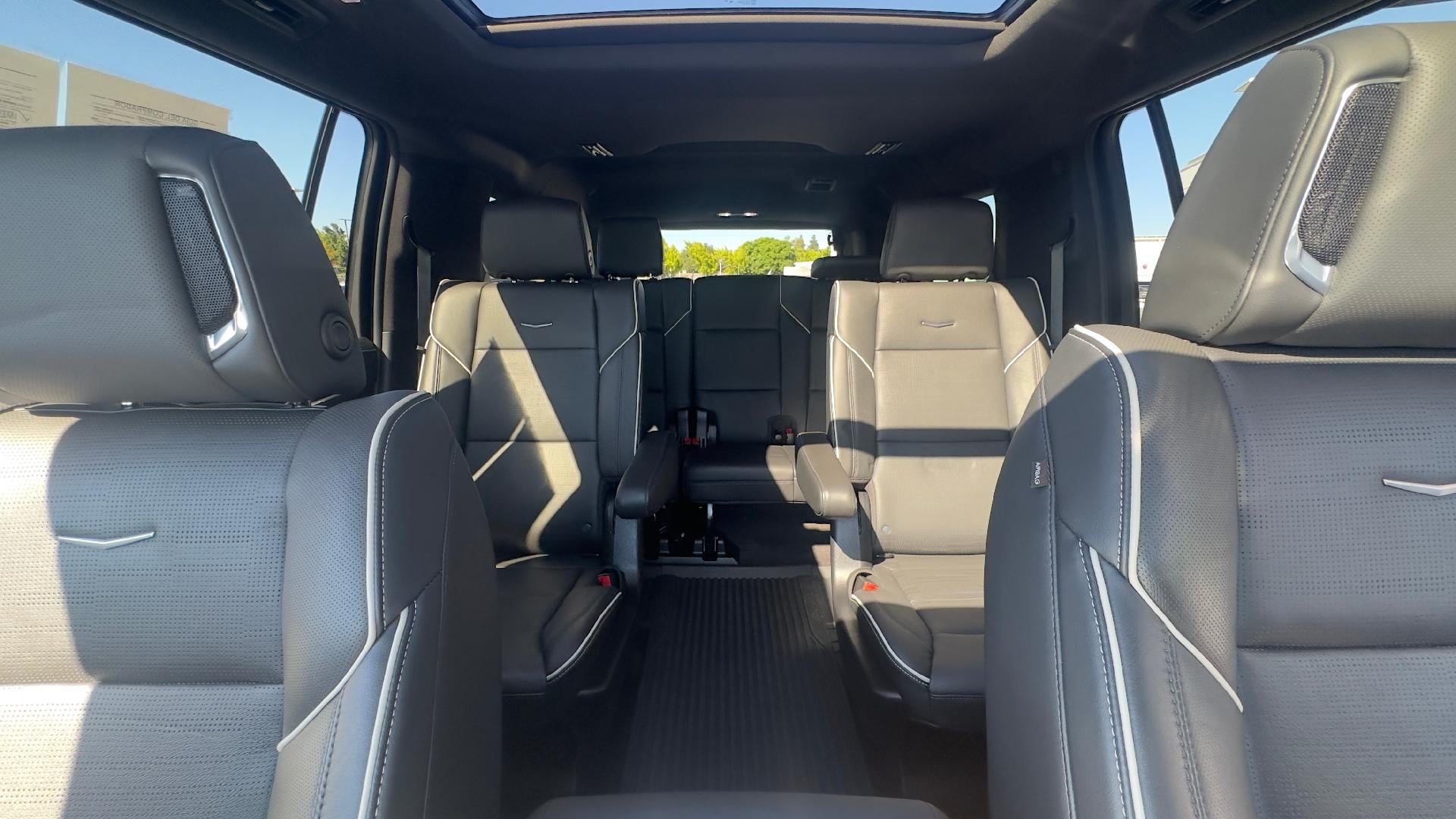 2024 Cadillac Escalade ESV Sport