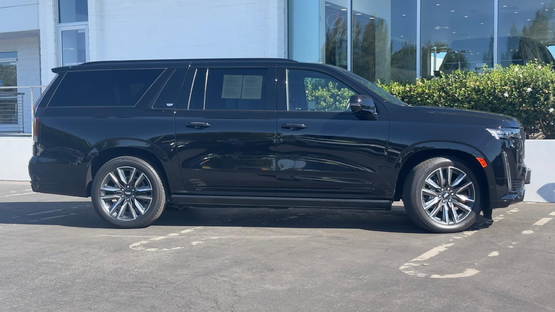 2024 Cadillac Escalade ESV Sport