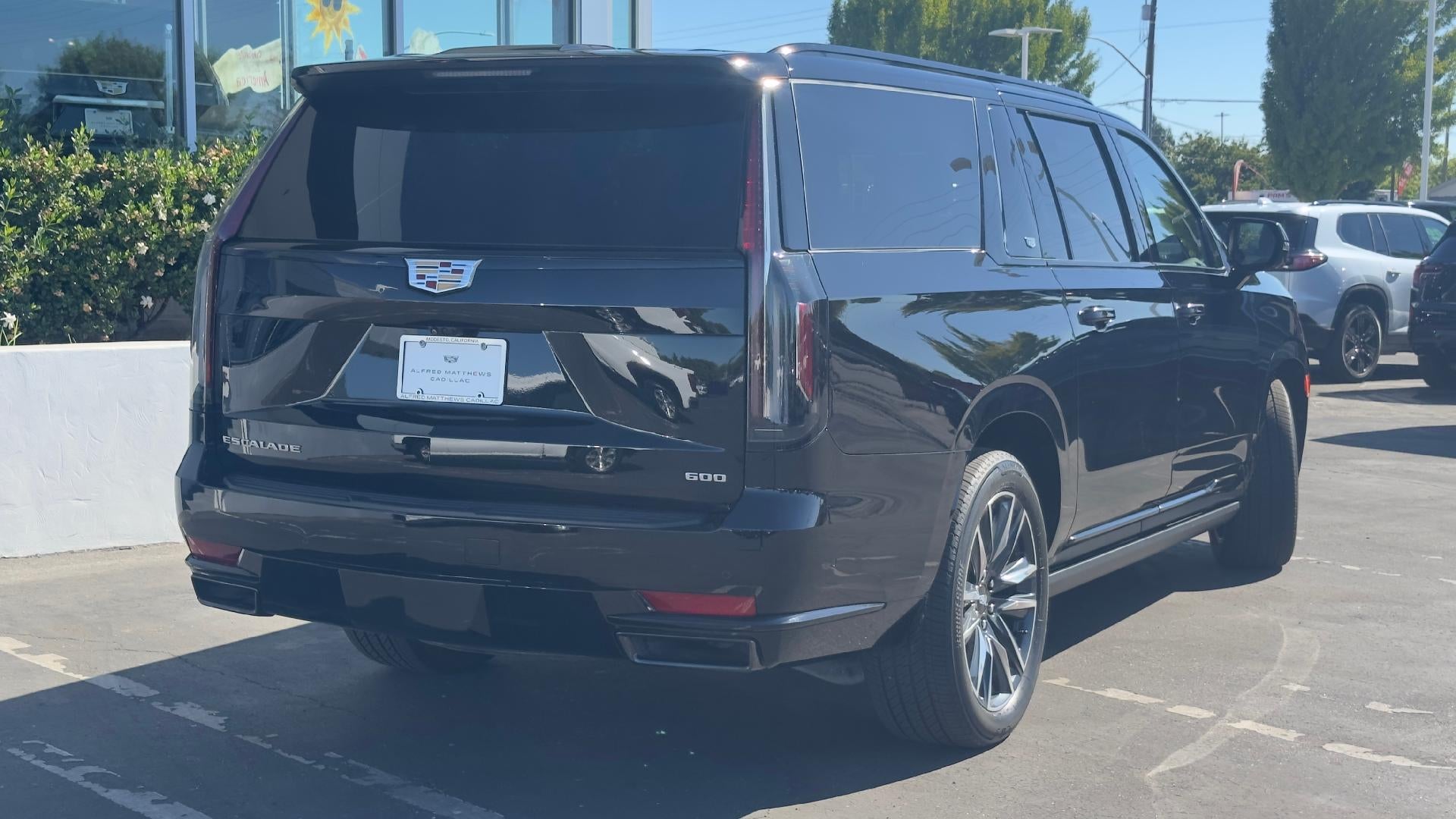 2024 Cadillac Escalade ESV Sport