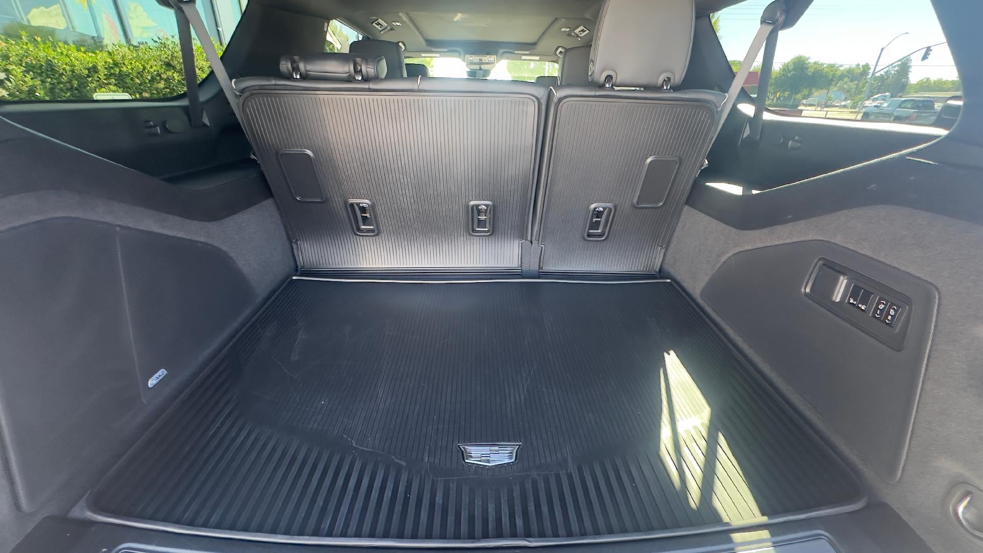 2024 Cadillac Escalade ESV Sport