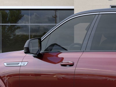 2025 Cadillac ESCALADE IQ Luxury 2