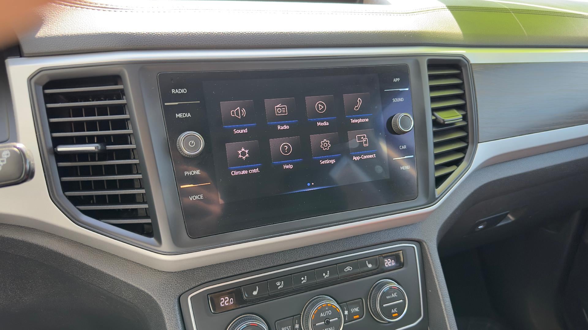 2021 Volkswagen Atlas 3.6L V6 SE w/Technology