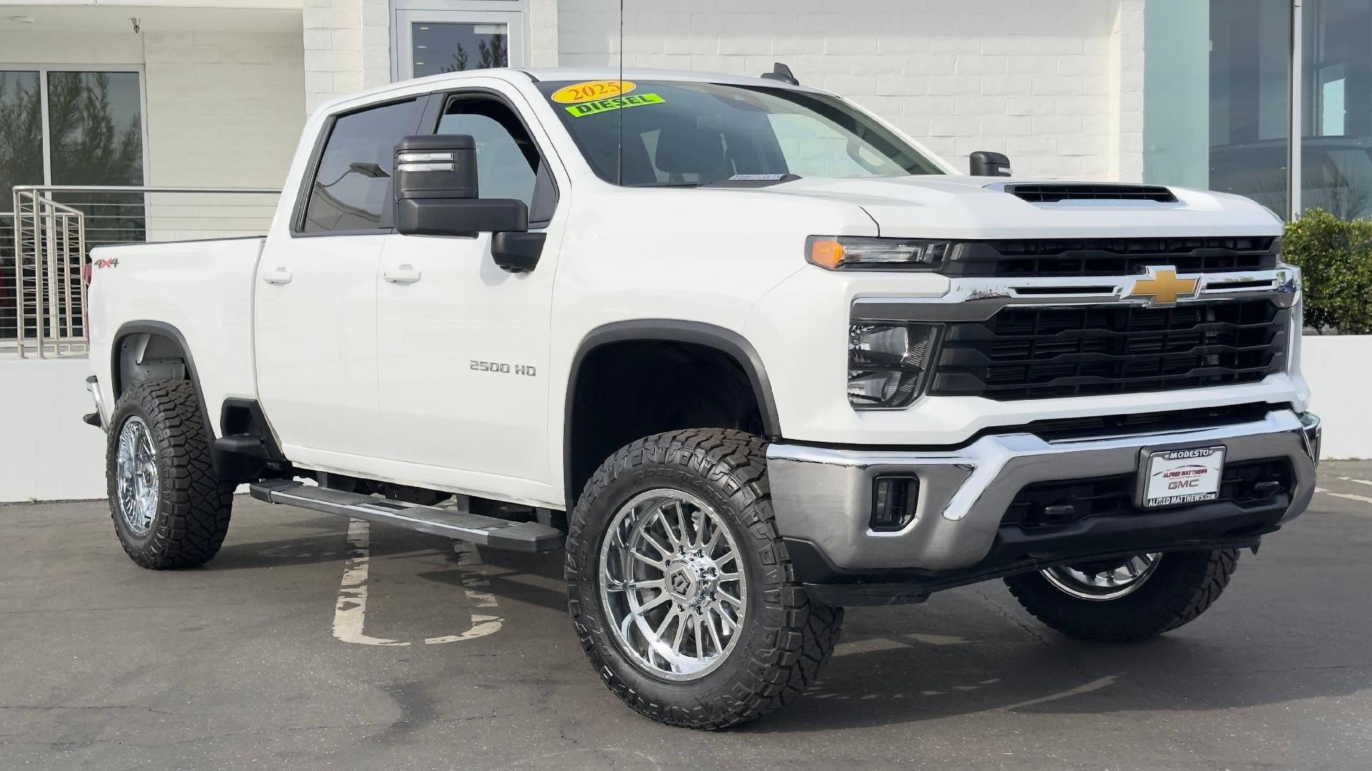 2025 Chevrolet Silverado 2500 HD LT