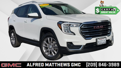 2024 GMC Terrain SLT