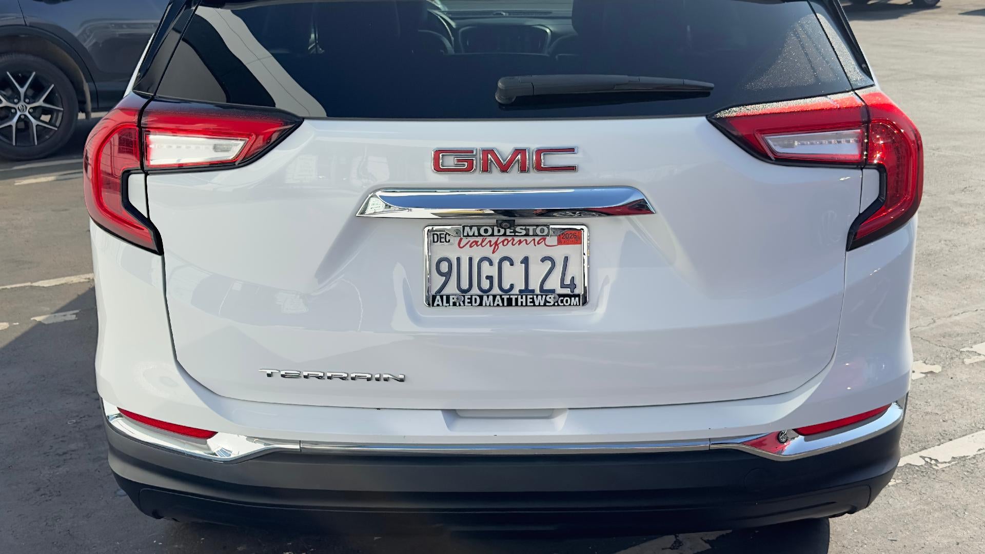 2024 GMC Terrain SLT