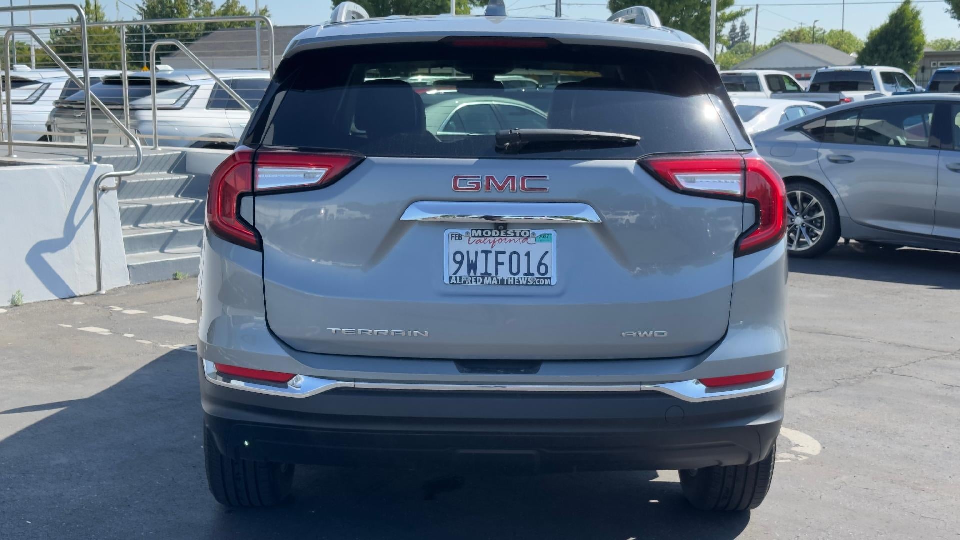 2024 GMC Terrain SLT