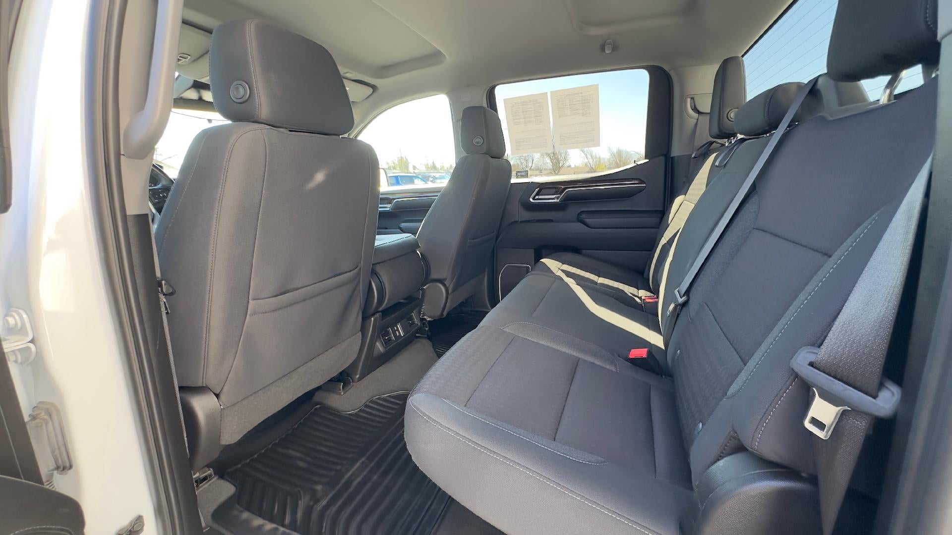 2024 GMC Sierra 1500 SLE