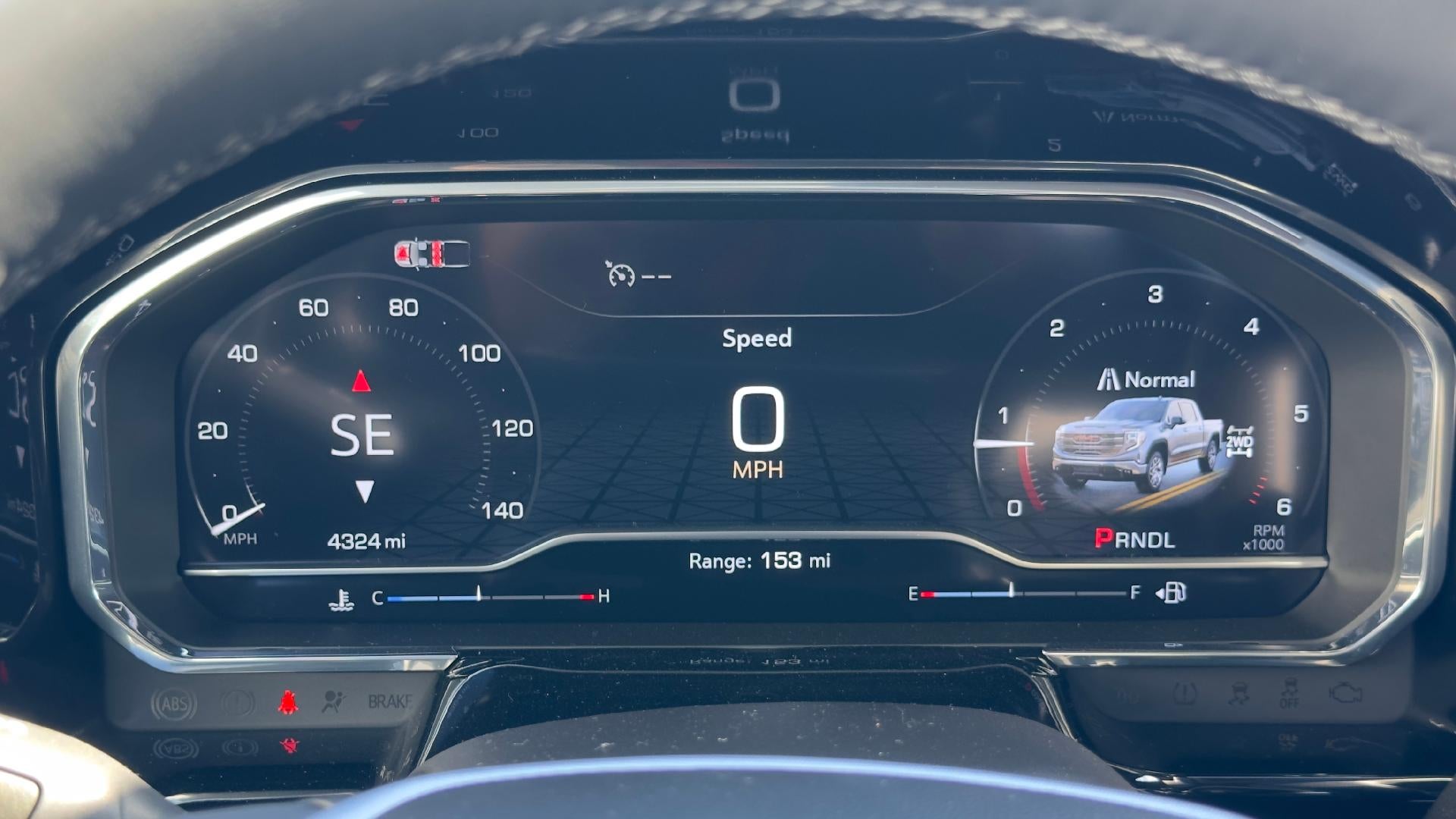 2025 GMC Sierra 1500 Elevation