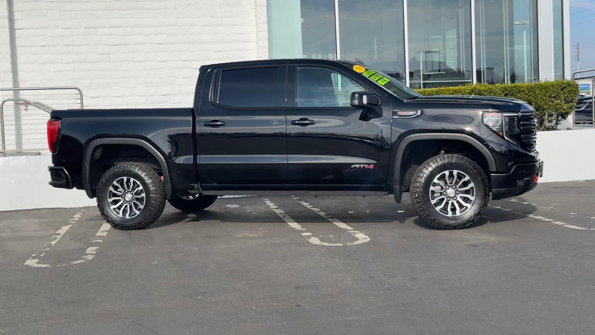 2022 GMC Sierra 1500 AT4