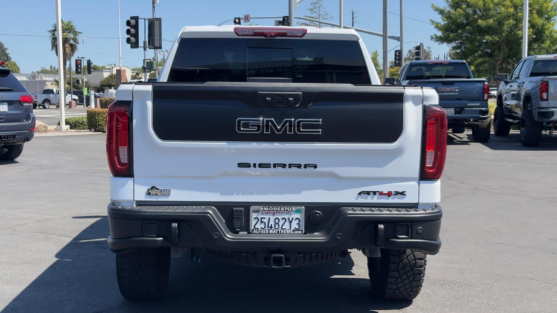 2024 GMC Sierra 1500 AT4X