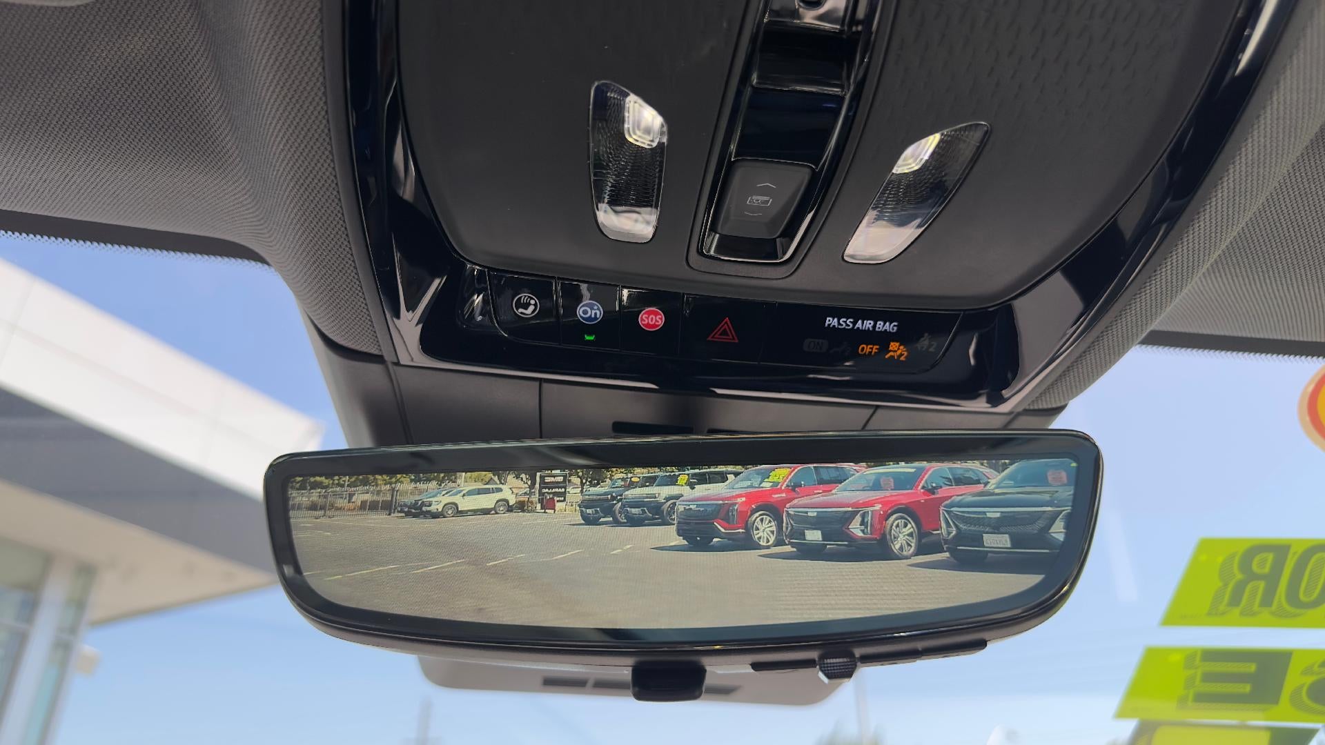 2026 Cadillac OPTIQ Luxury