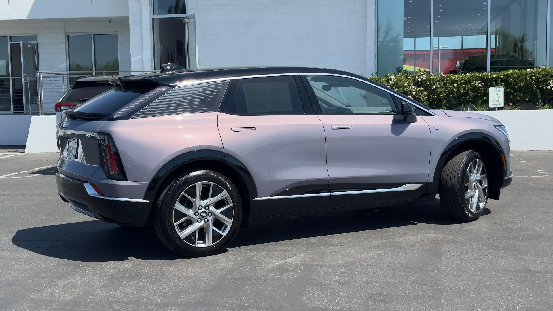 2026 Cadillac OPTIQ Luxury