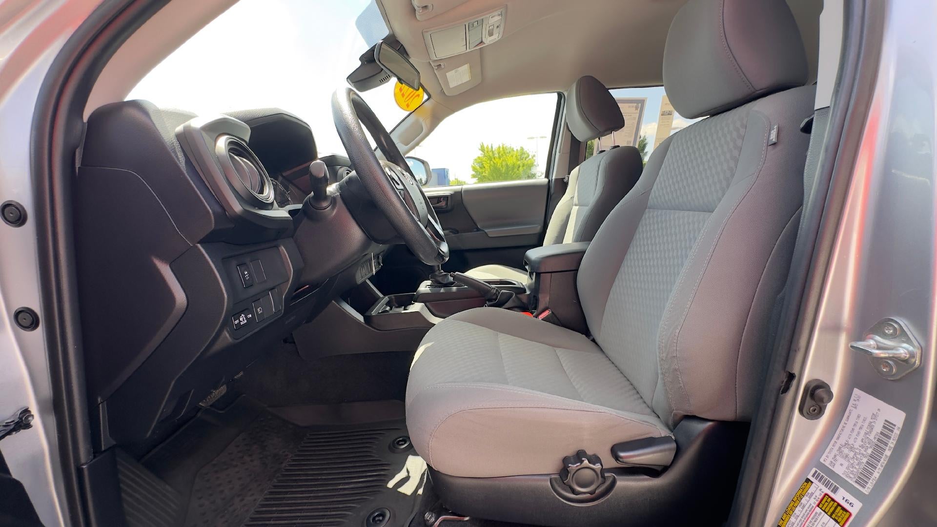 2022 Toyota Tacoma 2WD SR