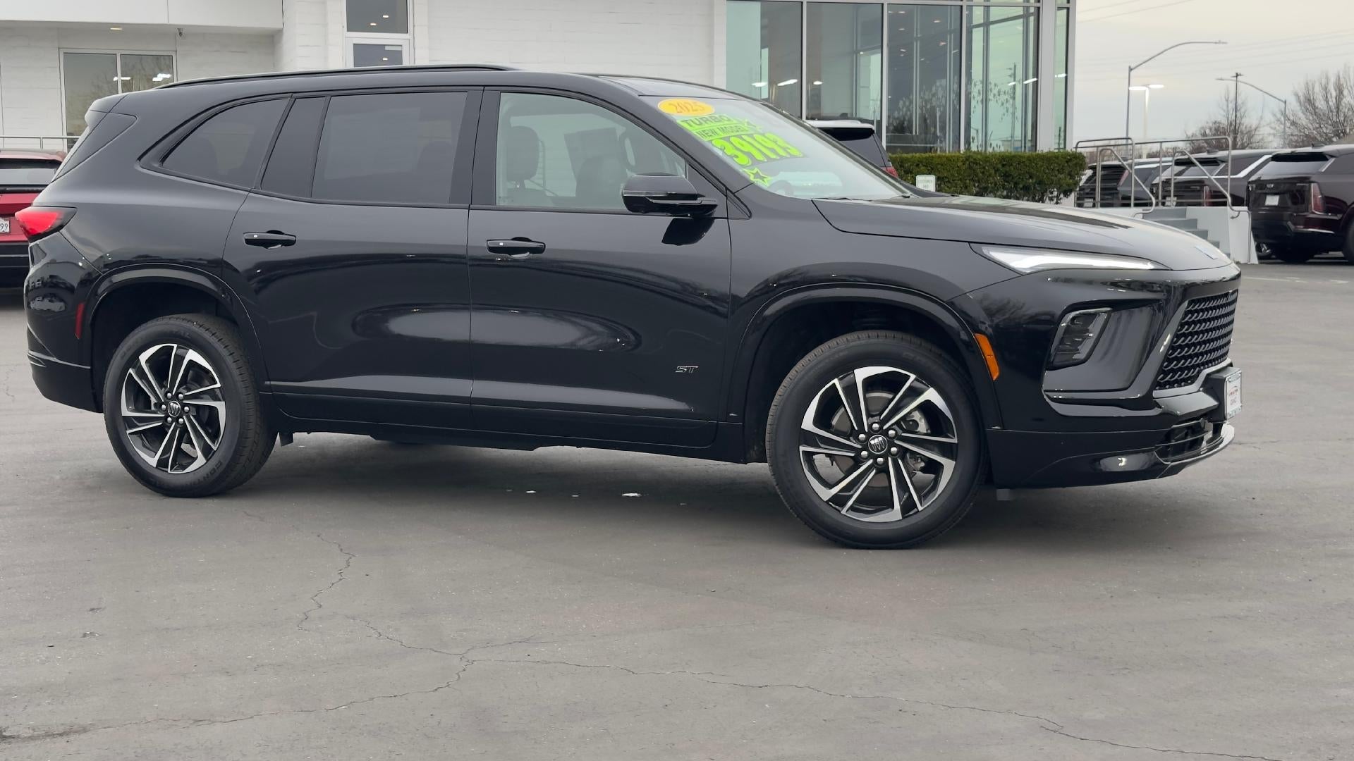 2025 Buick Enclave Sport Touring