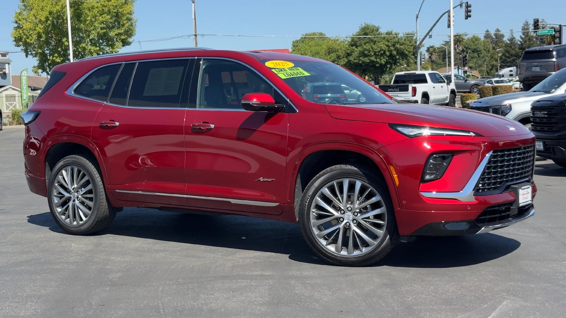 2025 Buick Enclave Avenir