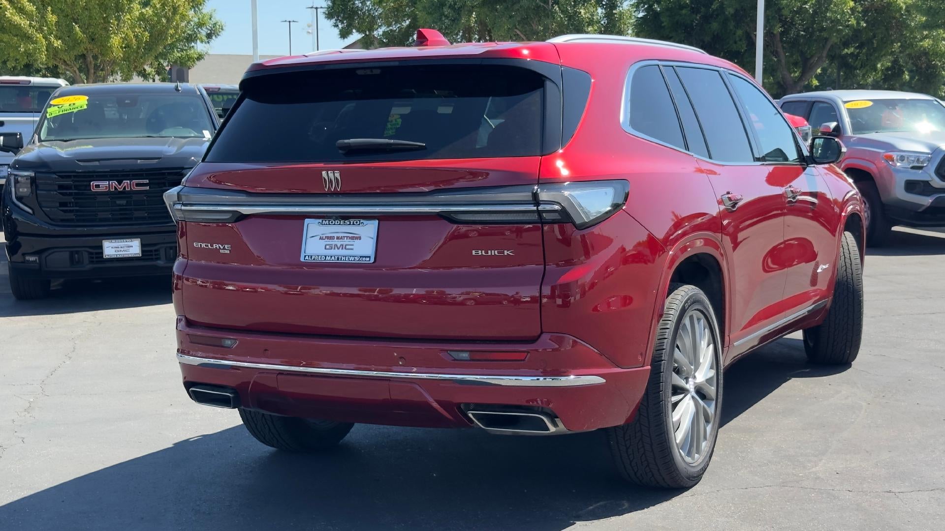 2025 Buick Enclave Avenir