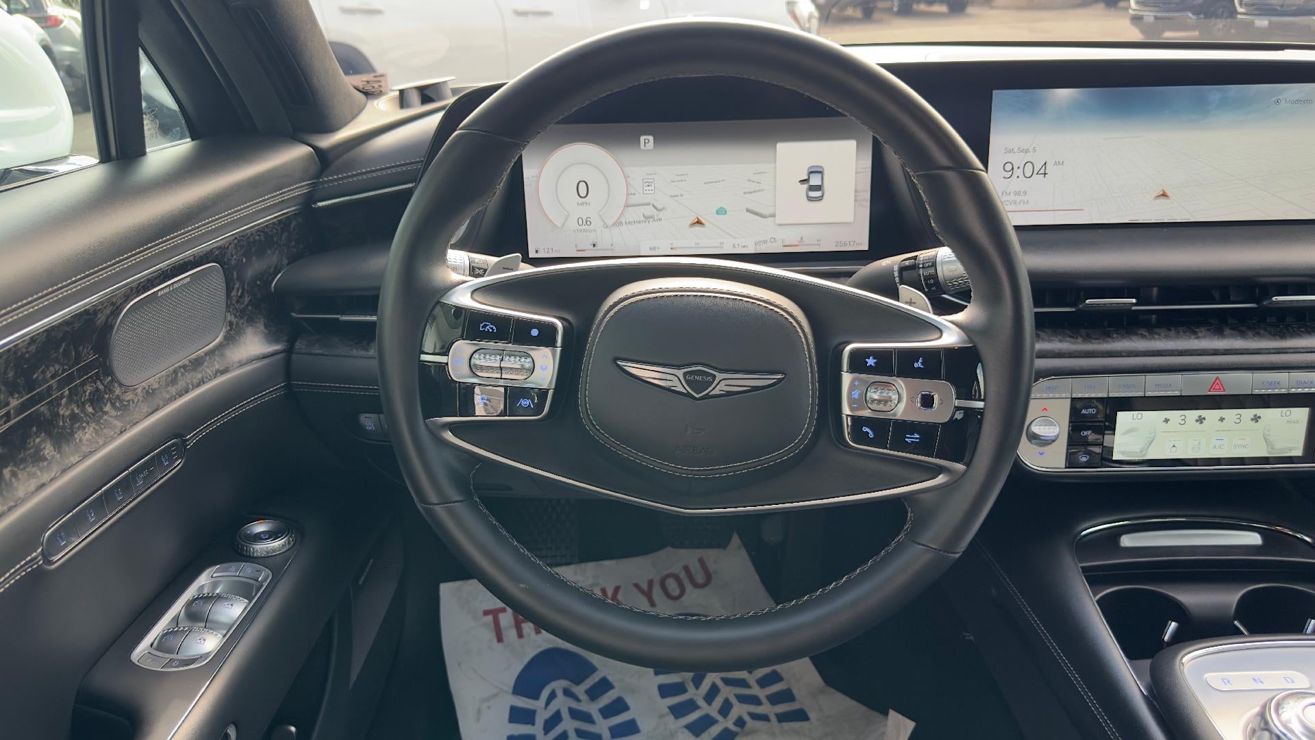 2024 Genesis G90 e-SC
